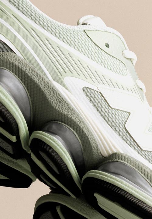 New Balance  - ABZORB 2000