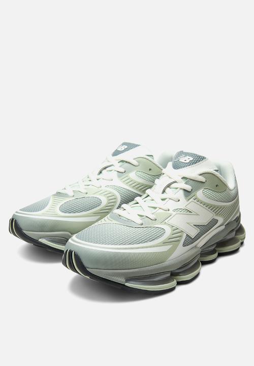 New Balance  - ABZORB 2000