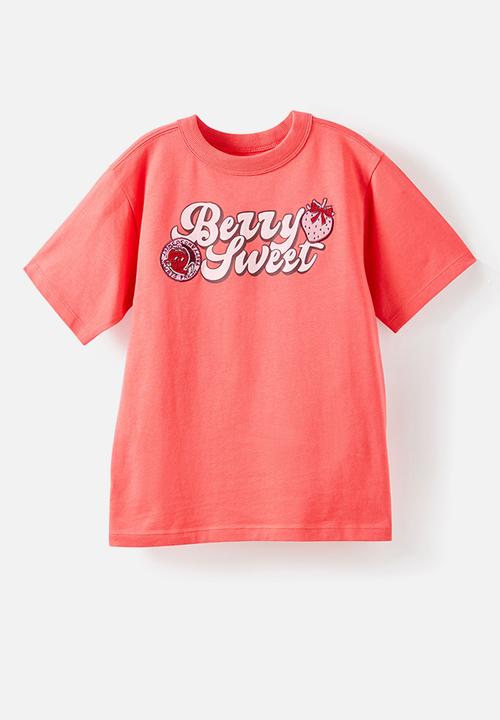 Cotton On - Poppy Oversize Graphic Print Tee - Coral Red/Funday Club