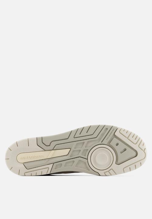 New Balance  - 950
