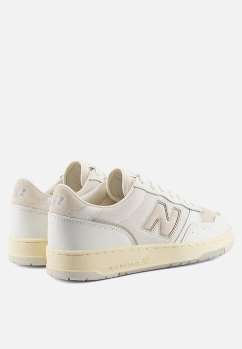New Balance  - 950