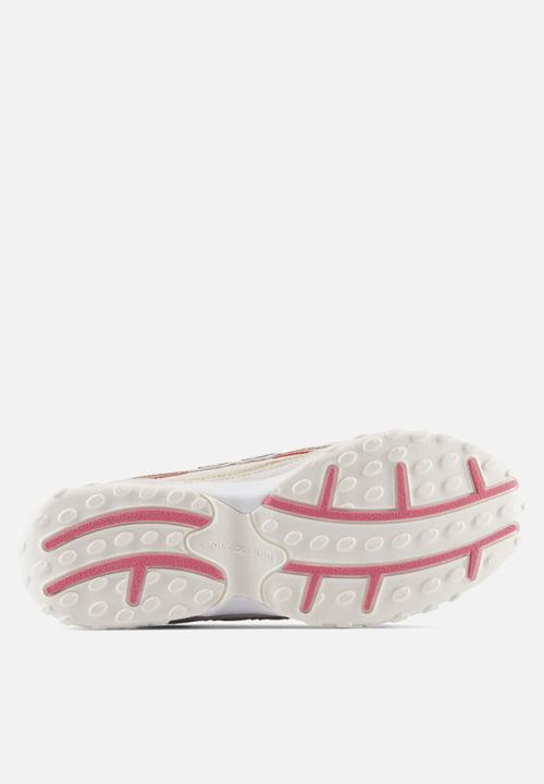 New Balance  - 204L