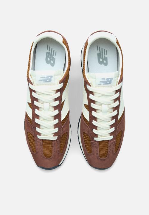 New Balance  - 471