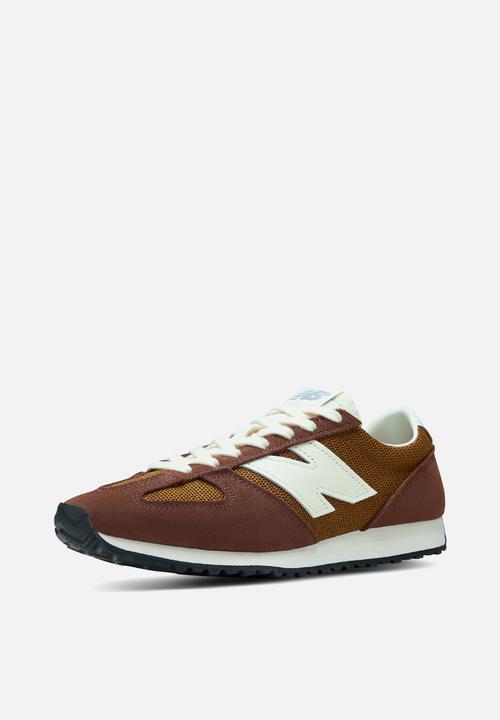 New Balance  - 471