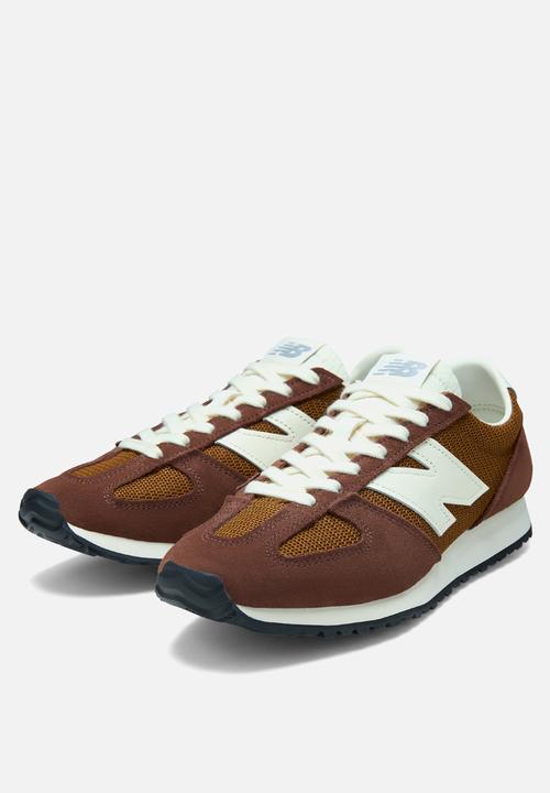 New Balance  - 471