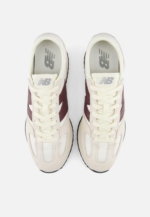 New Balance  - 471