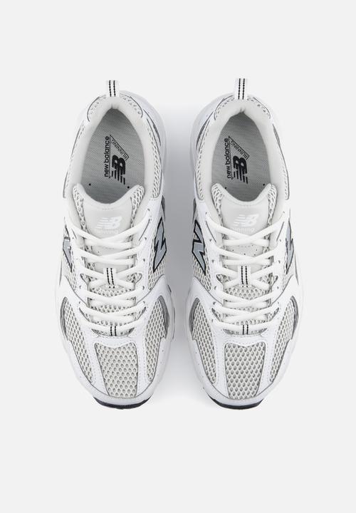 New Balance  - 530