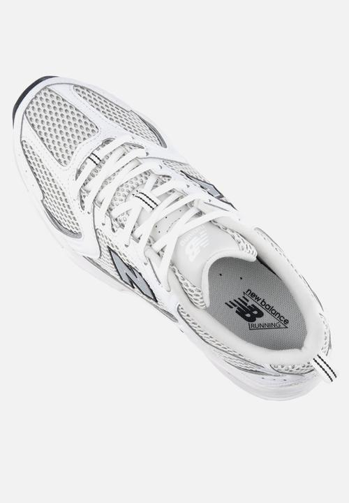 New Balance  - 530