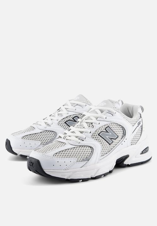 New Balance  - 530