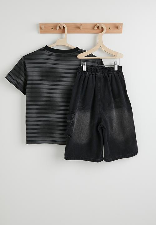 Pop Candy - Striped tee with denim cargo shorts - grey/black 