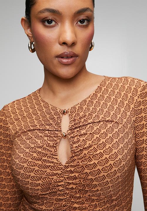 Steve Madden - Ladies pamela top with gathers & gold trim - brown