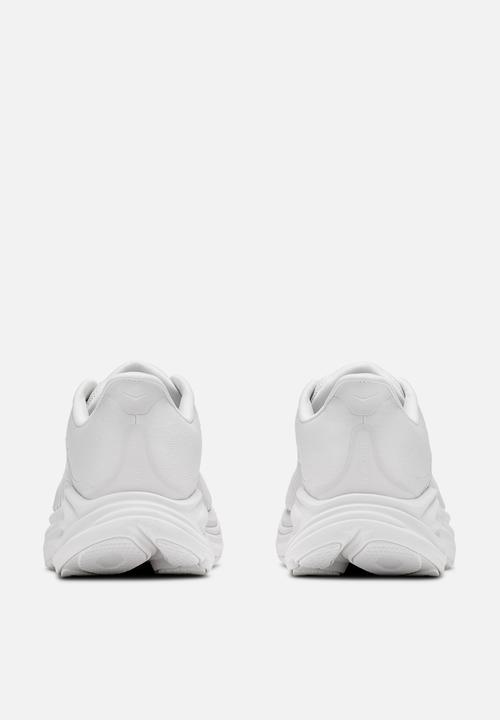 HOKA - CLIFTON 11