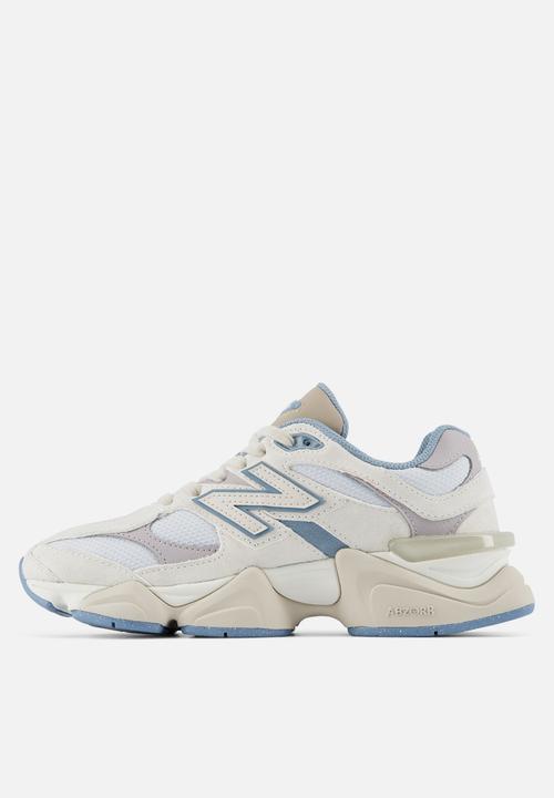 New Balance  - 9060
