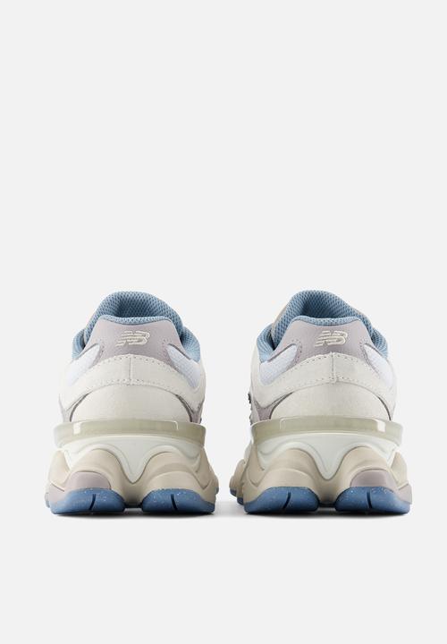 New Balance  - 9060