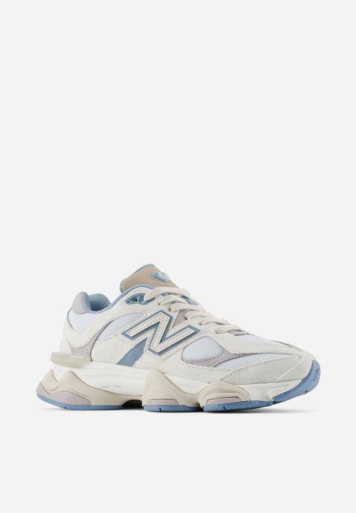 New Balance  - 9060