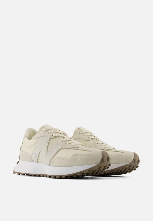 New Balance  - 327