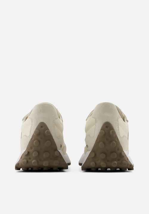 New Balance  - 327