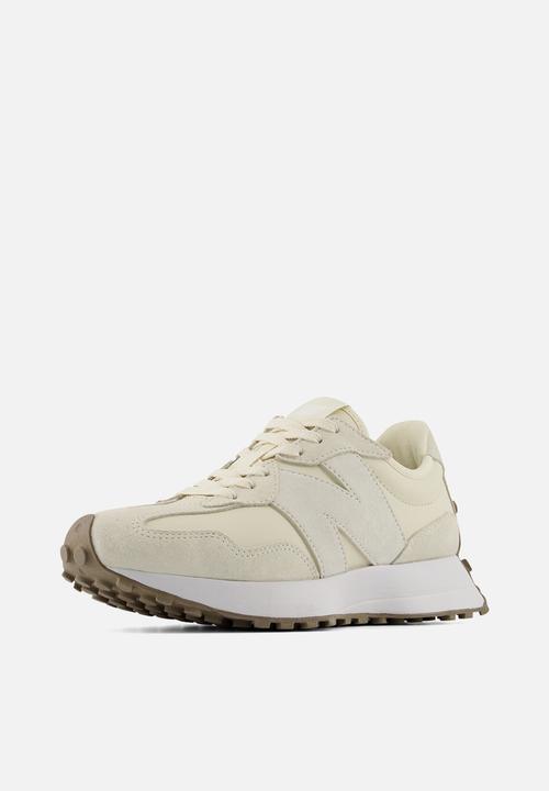 New Balance  - 327