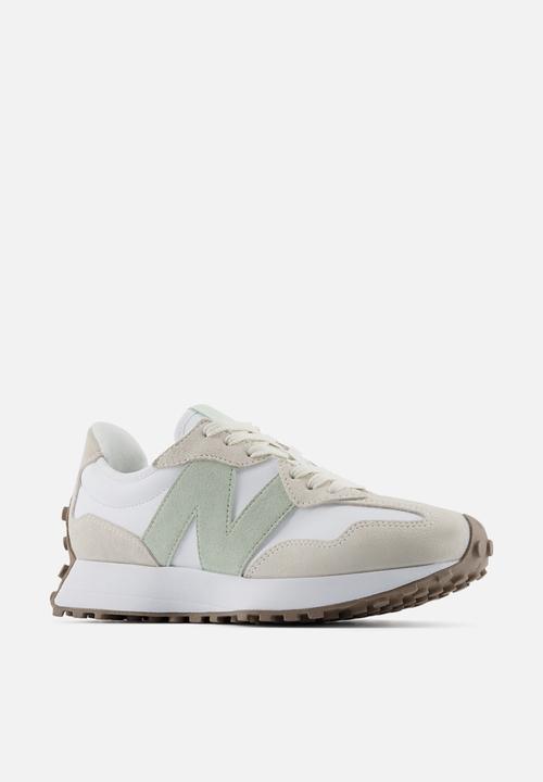 New Balance  - 327