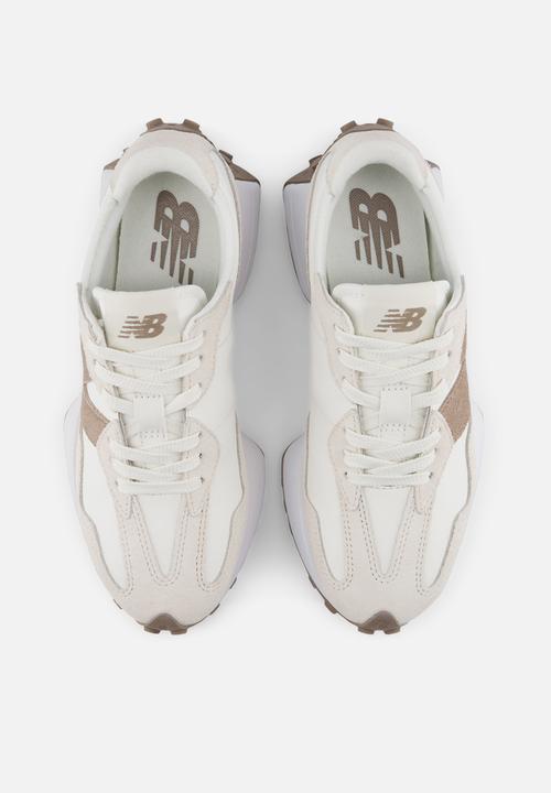 New Balance  - 327