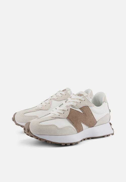 New Balance  - 327