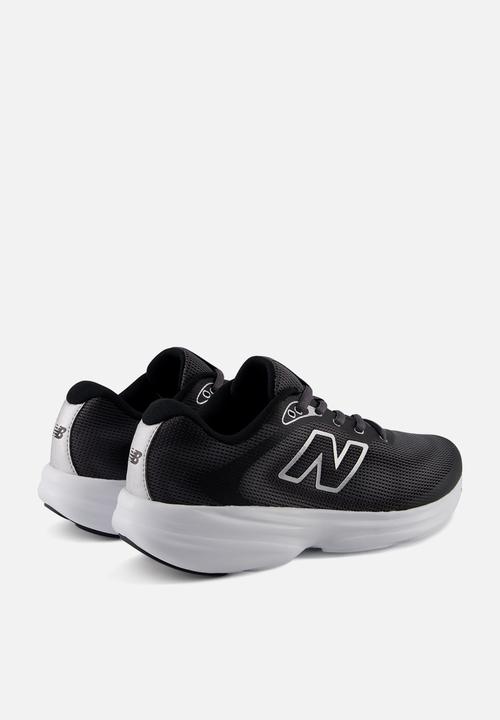 New Balance  - 411v4