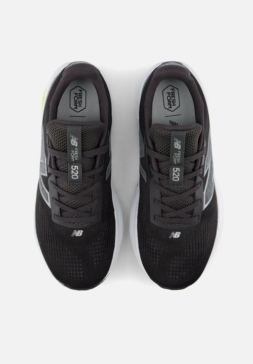 New Balance  - Fresh Foam 520 v9