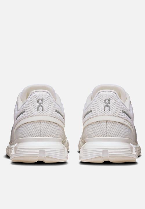 ON Running - Cloud 6