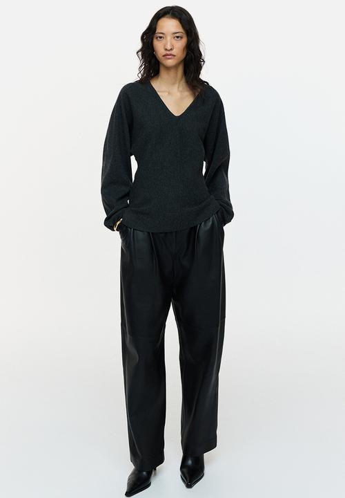 H&M - Knitted v-neck top - dark grey