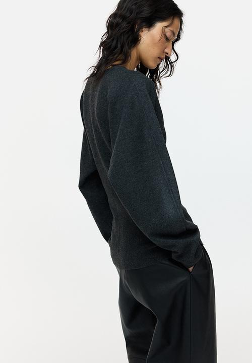 H&M - Knitted v-neck top - dark grey