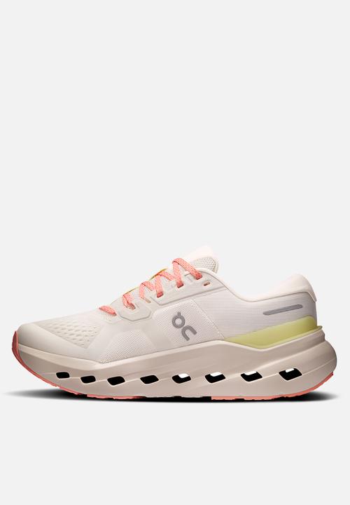 ON Running - Cloudrunner 3