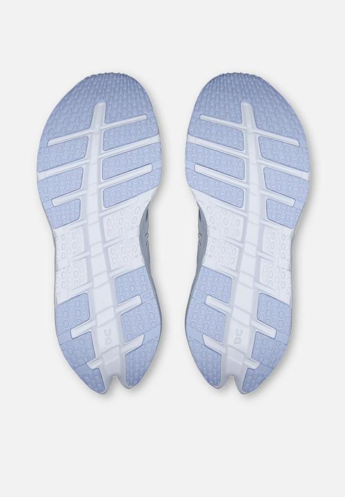 ON Running - Cloudrunner 3