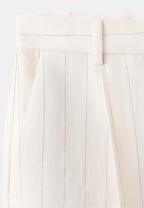 MANGO - Bermudas argelia - light beige