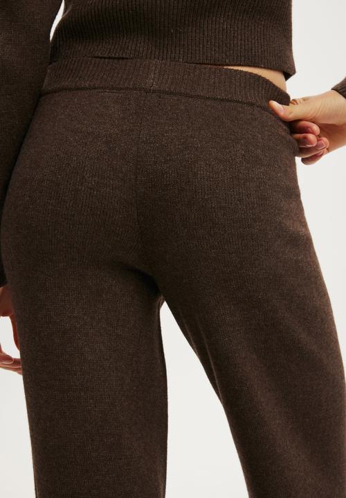 Cotton On - Lotus Knit Pant - Dark Oak