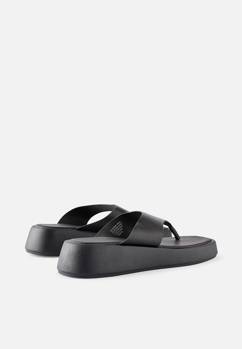 Cotton On - BOWIE FLATFORM SLIDE-BLACK
