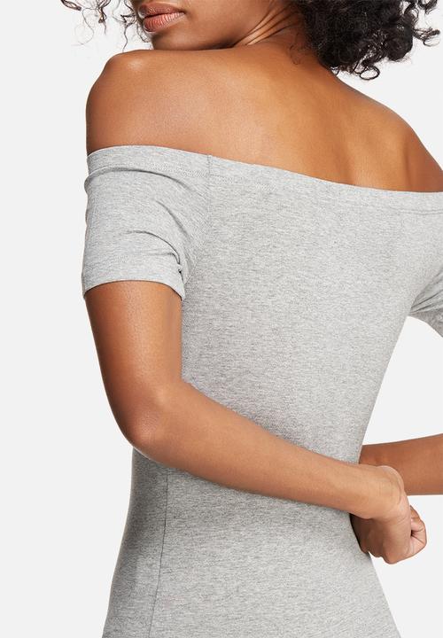 dailyfriday - Off shoulder bodysuit
