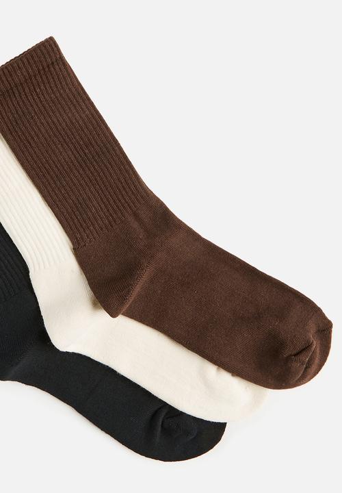 Cotton On - 3 Pack Essential Crew Socks - Chocolate/Bone/Black