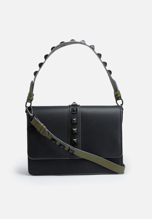 Steve Madden - Bdart