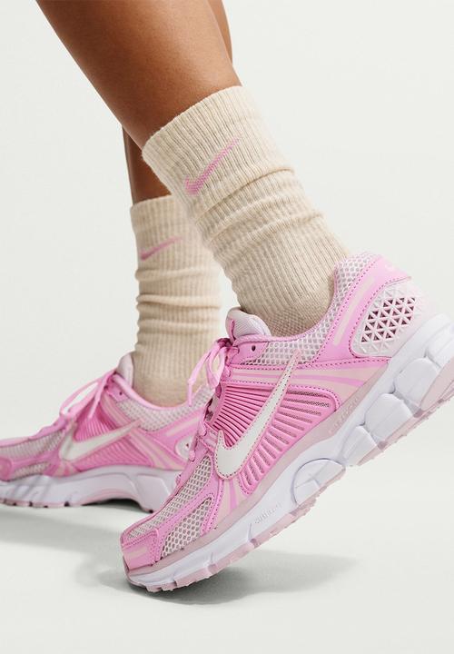 Nike - W Nike Zoom Vomero 5