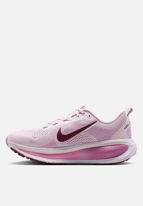 Nike - W Nike Vomero 18