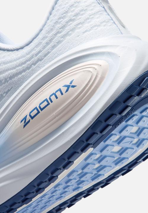 Nike - Nike Vomero Plus