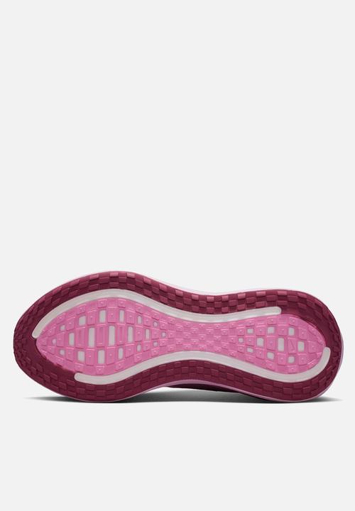 Nike - Nike Vomero Plus