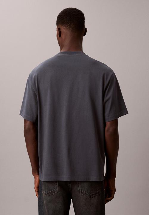 Calvin Klein - Short Sleeve 16S Tricolor Monologo Graphic Tee - Harlem Night Blue