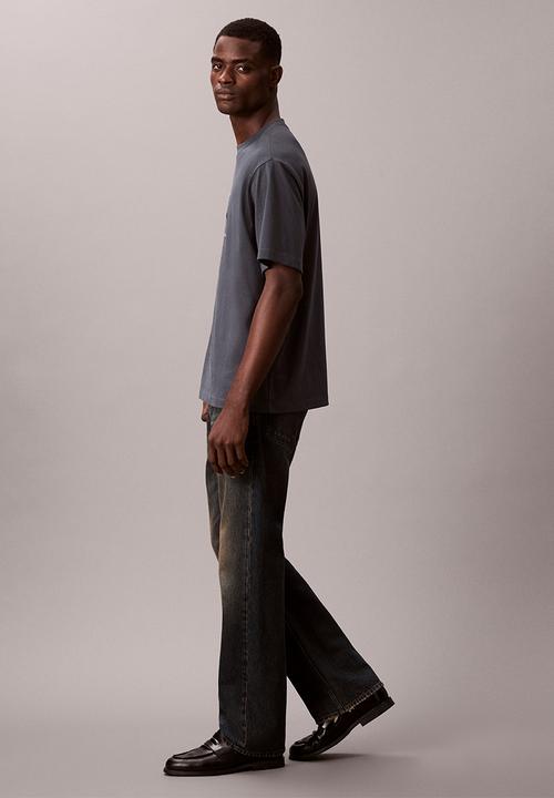Calvin Klein - Short Sleeve 16S Tricolor Monologo Graphic Tee - Harlem Night Blue
