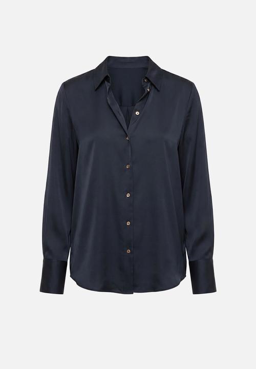 Forever New - Coco satin shirt in navy