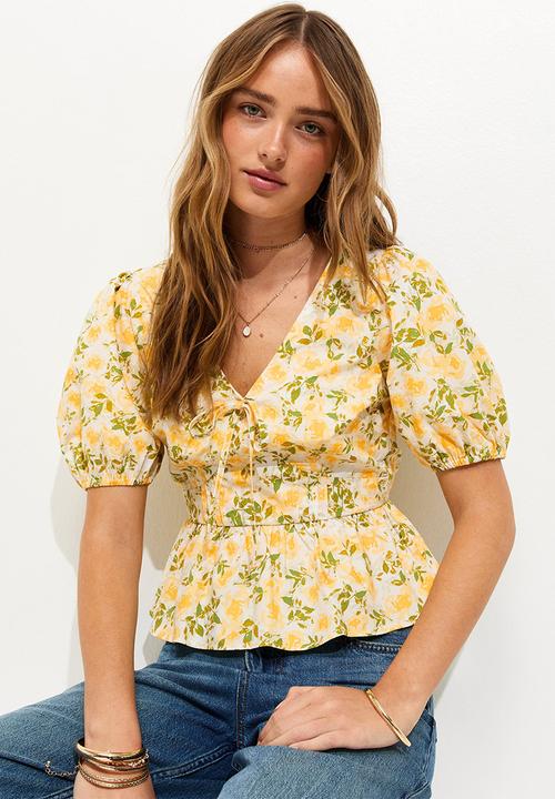 New Look - Floral Print V-Neck Top - Yellow 