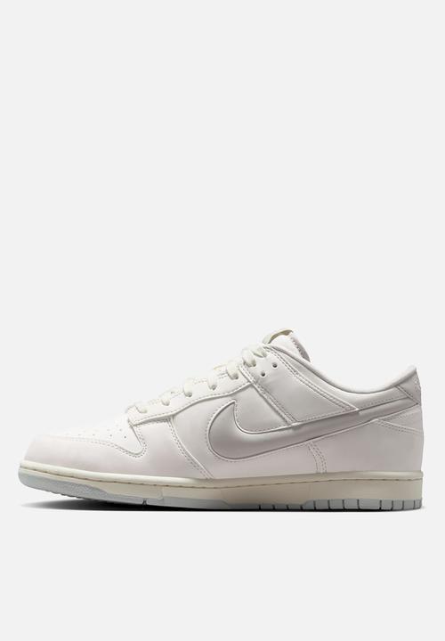 Nike - Nike Dunk Low Retro Prm 1