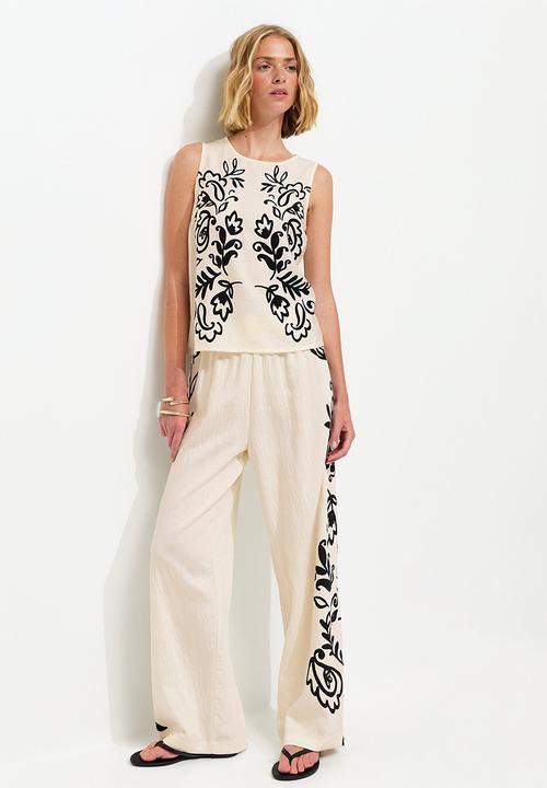 New Look - Paisley Print Tank Top - White