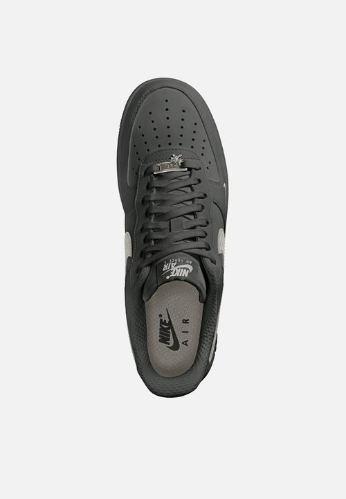 Nike - Air Force 1 07' Tech Ess