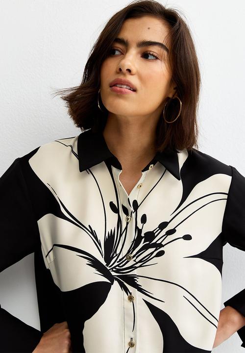 New Look - Large Lily Print Long Sleeve Shirt - Black